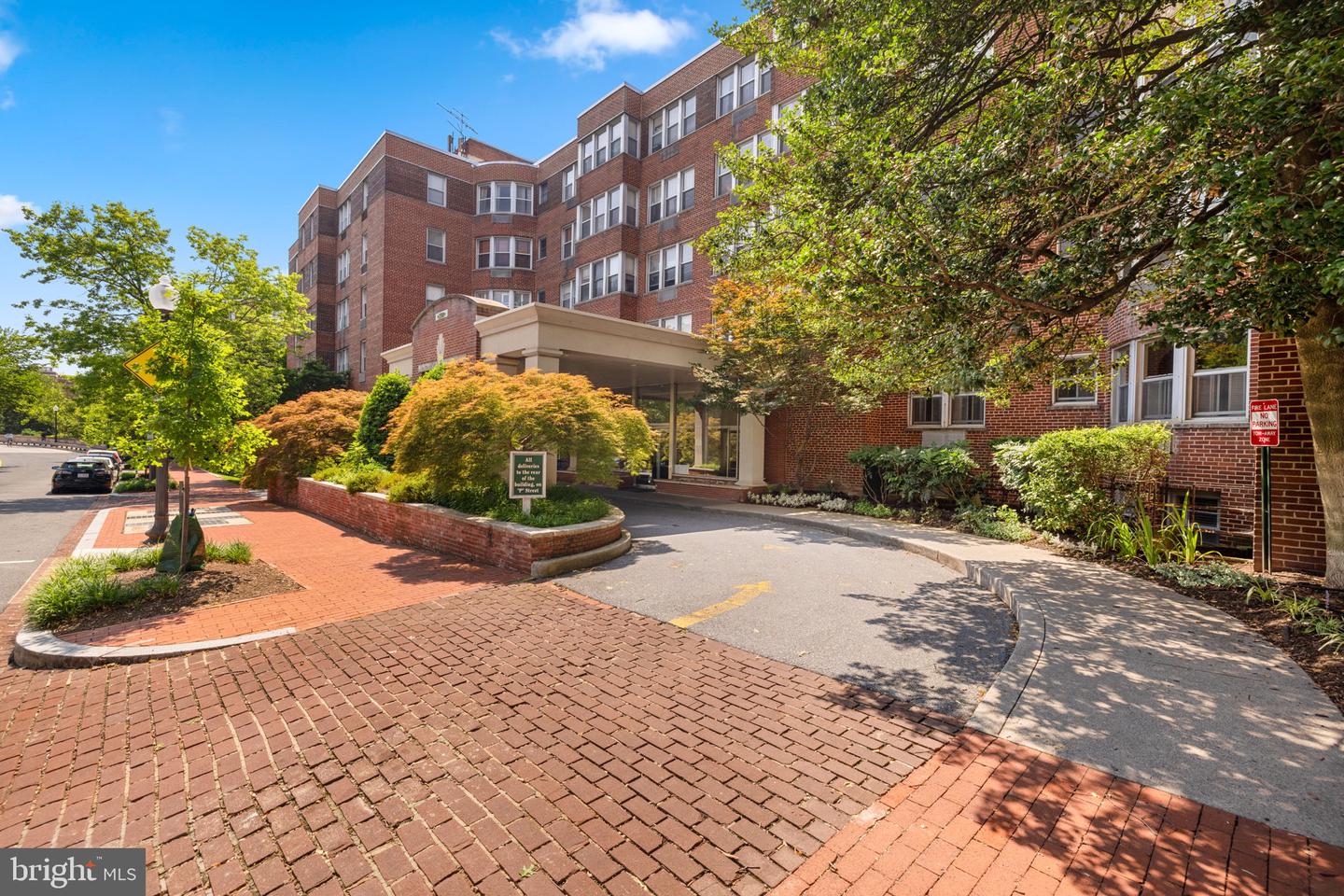 2500 Q ST NW #410, WASHINGTON, District Of Columbia 20007, ,1 BathroomBathrooms,Residential,For sale,2500 Q ST NW #410,DCDC2210816 MLS # DCDC2210816