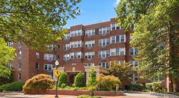 2500 Q ST NW #410, WASHINGTON, District Of Columbia 20007, ,1 BathroomBathrooms,Residential,For sale,2500 Q ST NW #410,DCDC2210816 MLS # DCDC2210816