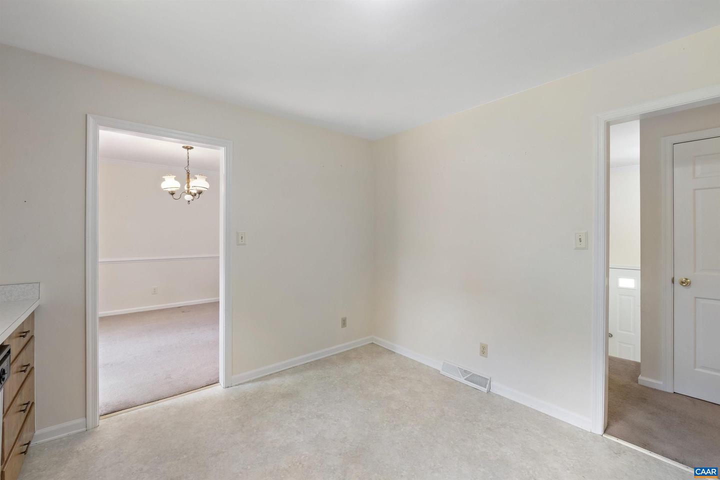2612 LAWRENCE RD, CHARLOTTESVILLE, Virginia 22901, 4 Bedrooms Bedrooms, ,3 BathroomsBathrooms,Residential,For sale,2612 LAWRENCE RD,666839 MLS # 666839