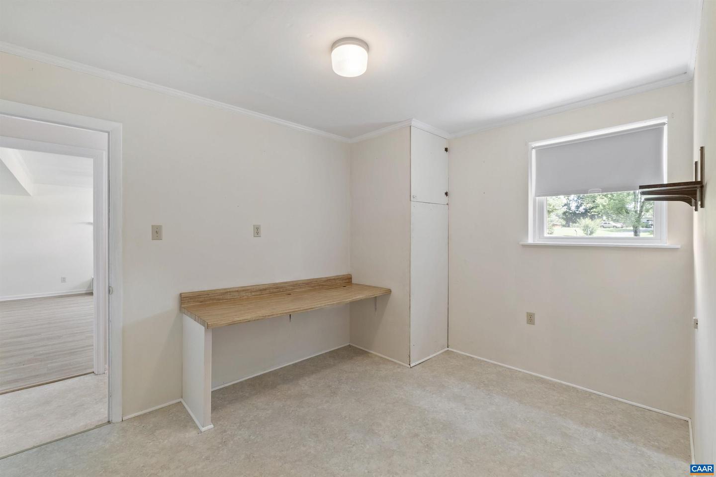 2612 LAWRENCE RD, CHARLOTTESVILLE, Virginia 22901, 4 Bedrooms Bedrooms, ,3 BathroomsBathrooms,Residential,For sale,2612 LAWRENCE RD,666839 MLS # 666839