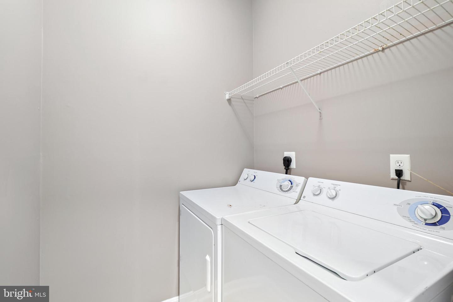 2791 CENTERBORO DR #186, VIENNA, Virginia 22181, 2 Bedrooms Bedrooms, ,2 BathroomsBathrooms,Residential,For sale,2791 CENTERBORO DR #186,VAFX2256028 MLS # VAFX2256028