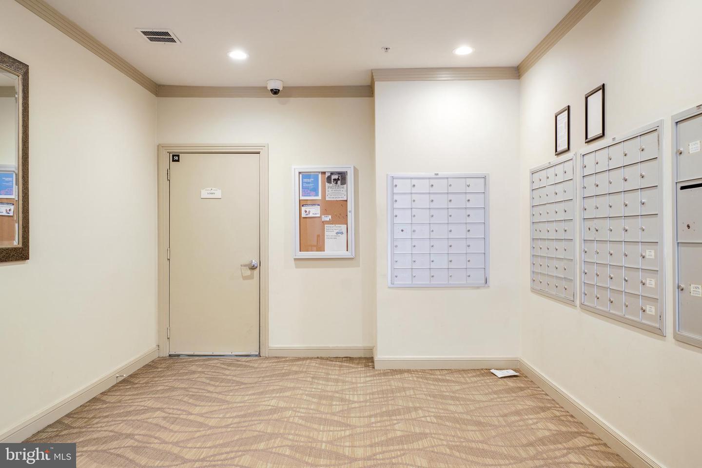 2791 CENTERBORO DR #186, VIENNA, Virginia 22181, 2 Bedrooms Bedrooms, ,2 BathroomsBathrooms,Residential,For sale,2791 CENTERBORO DR #186,VAFX2256028 MLS # VAFX2256028