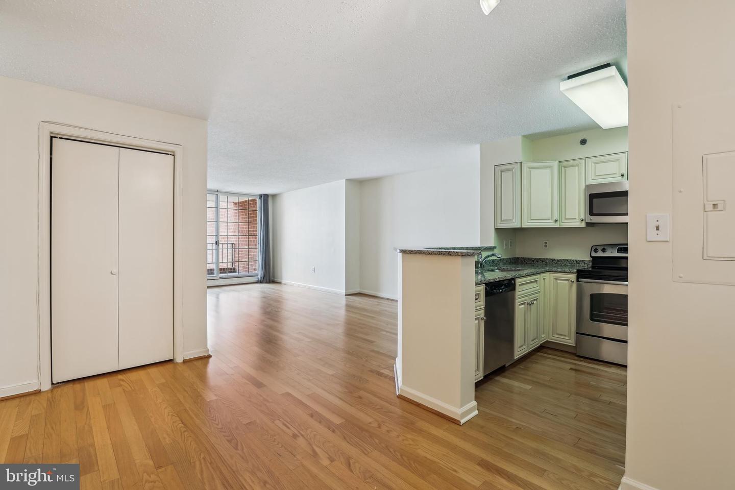 1230 23RD ST NW #607, WASHINGTON, District Of Columbia 20037, 1 Bedroom Bedrooms, ,1 BathroomBathrooms,Residential,For sale,1230 23RD ST NW #607,DCDC2210846 MLS # DCDC2210846