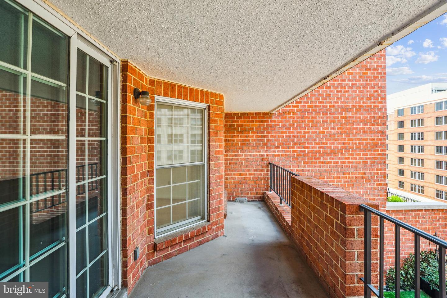 1230 23RD ST NW #607, WASHINGTON, District Of Columbia 20037, 1 Bedroom Bedrooms, ,1 BathroomBathrooms,Residential,For sale,1230 23RD ST NW #607,DCDC2210846 MLS # DCDC2210846