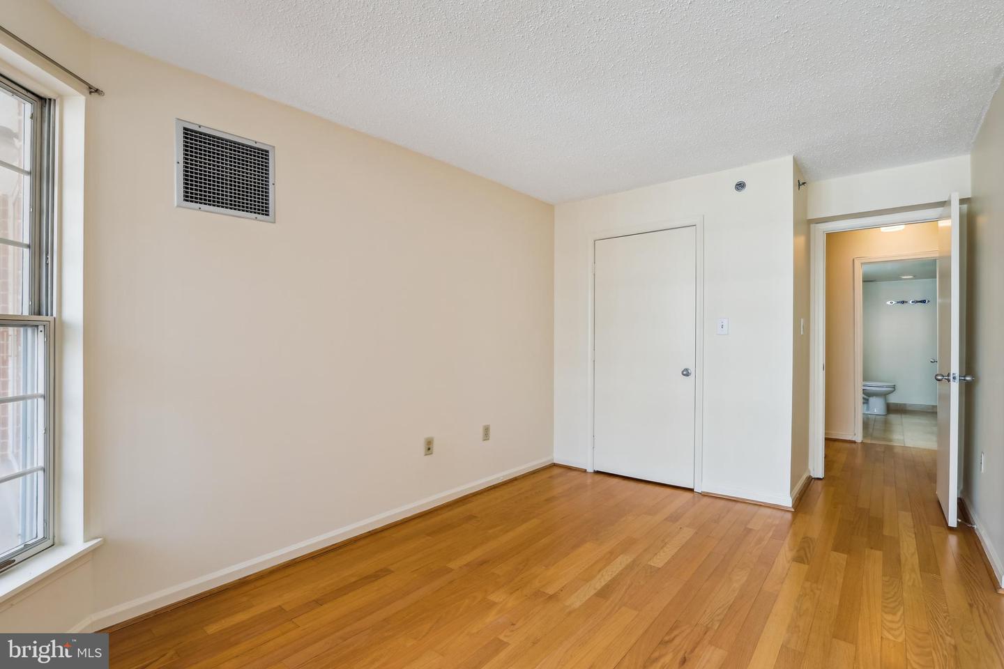 1230 23RD ST NW #607, WASHINGTON, District Of Columbia 20037, 1 Bedroom Bedrooms, ,1 BathroomBathrooms,Residential,For sale,1230 23RD ST NW #607,DCDC2210846 MLS # DCDC2210846