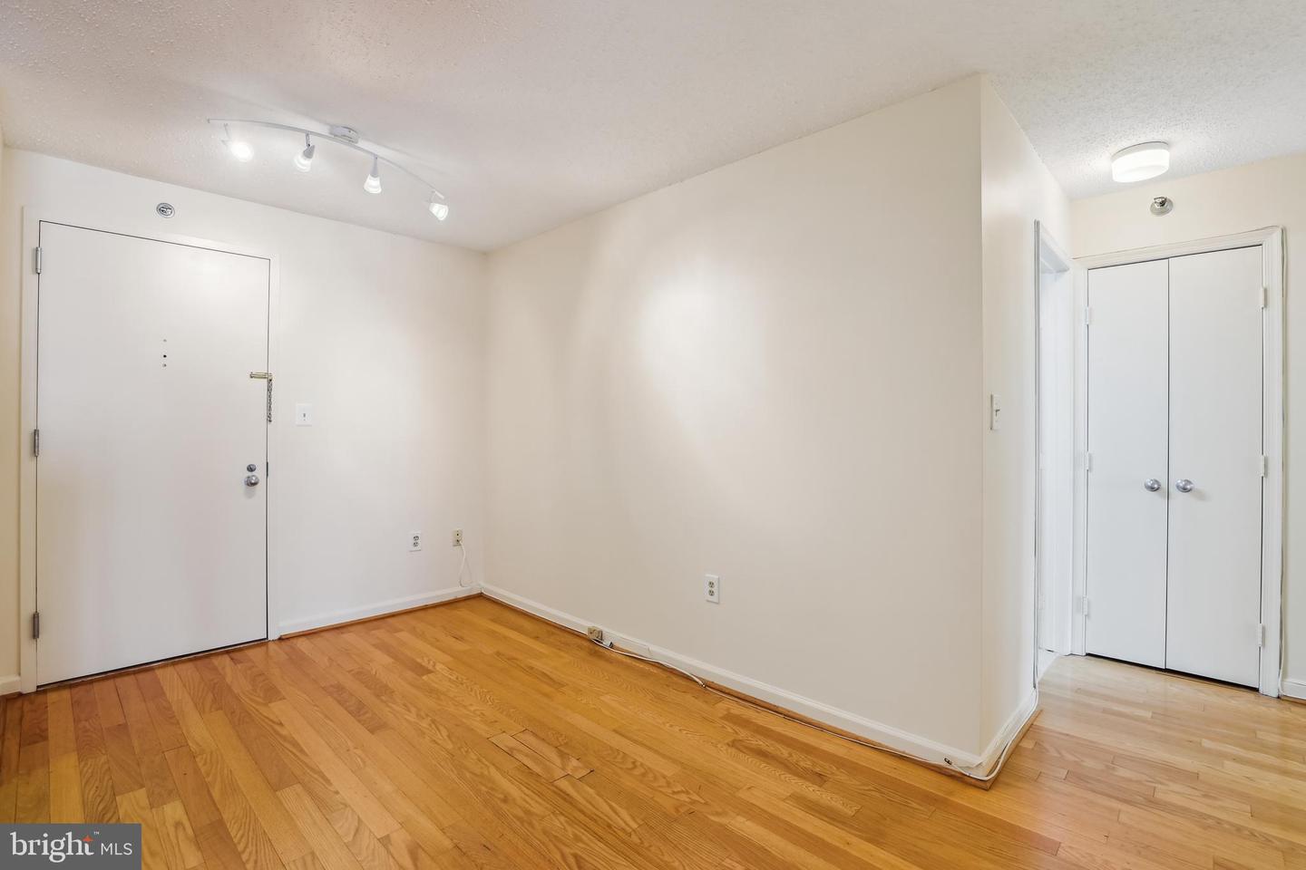 1230 23RD ST NW #607, WASHINGTON, District Of Columbia 20037, 1 Bedroom Bedrooms, ,1 BathroomBathrooms,Residential,For sale,1230 23RD ST NW #607,DCDC2210846 MLS # DCDC2210846