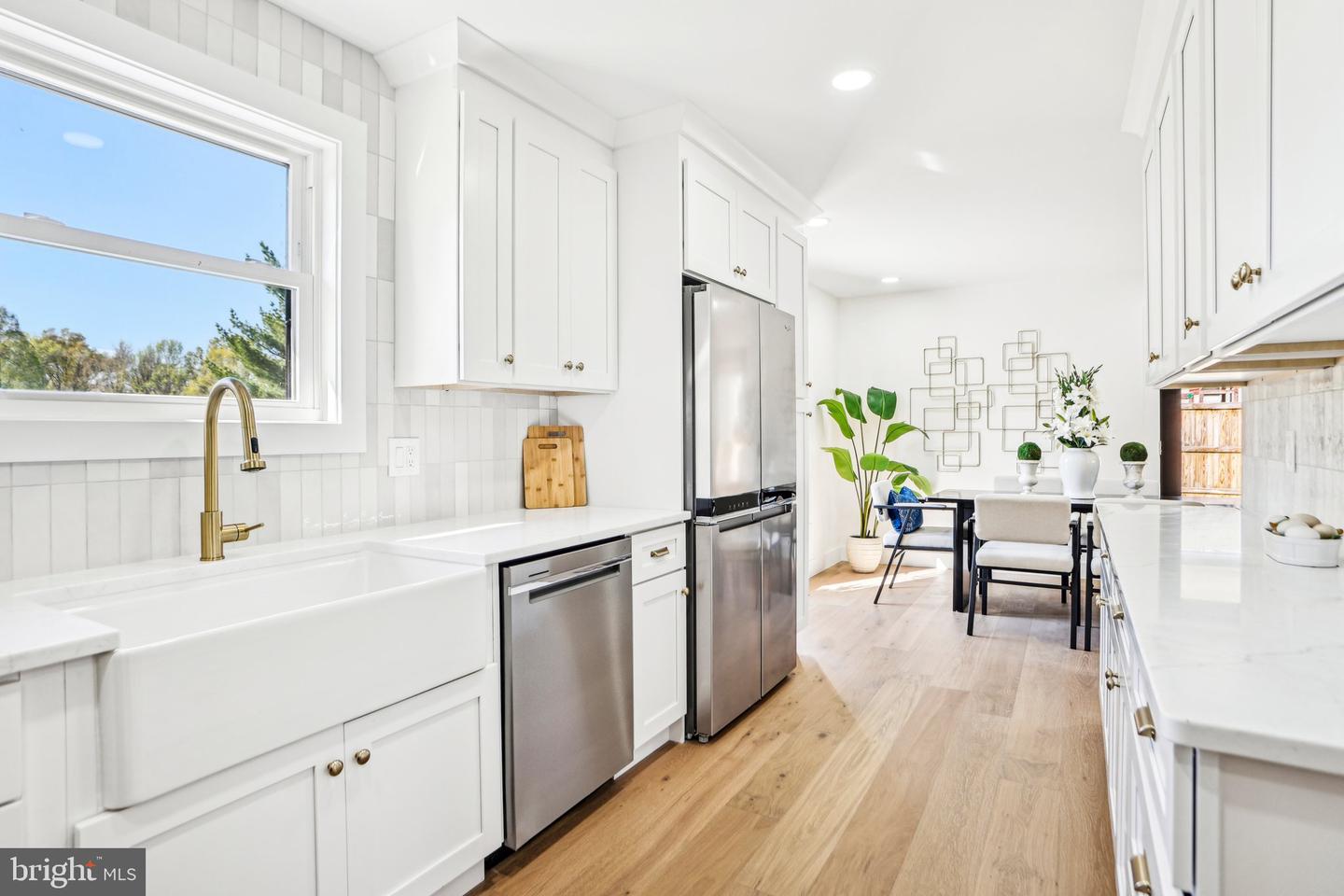 5302 OLD MILL RD, ALEXANDRIA, Virginia 22309, 4 Bedrooms Bedrooms, ,3 BathroomsBathrooms,Residential,For sale,5302 OLD MILL RD,VAFX2256114 MLS # VAFX2256114