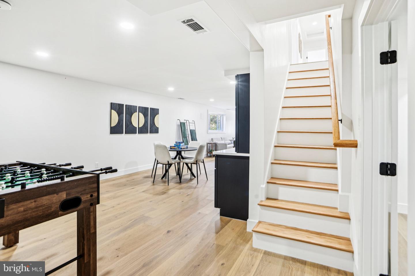 5302 OLD MILL RD, ALEXANDRIA, Virginia 22309, 4 Bedrooms Bedrooms, ,3 BathroomsBathrooms,Residential,For sale,5302 OLD MILL RD,VAFX2256114 MLS # VAFX2256114