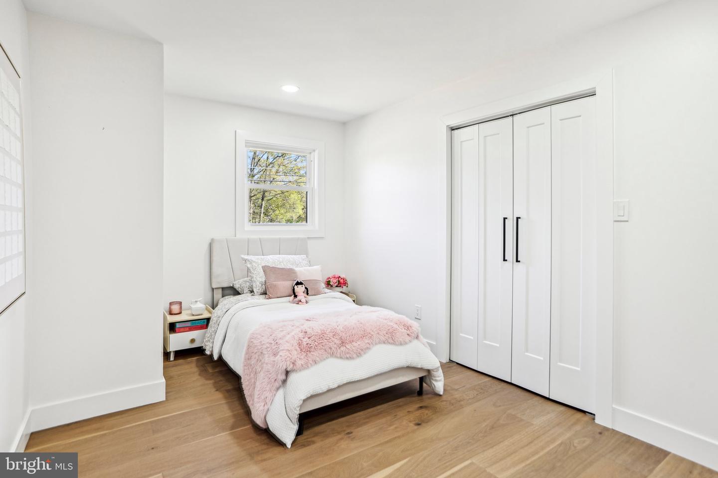 5302 OLD MILL RD, ALEXANDRIA, Virginia 22309, 4 Bedrooms Bedrooms, ,3 BathroomsBathrooms,Residential,For sale,5302 OLD MILL RD,VAFX2256114 MLS # VAFX2256114