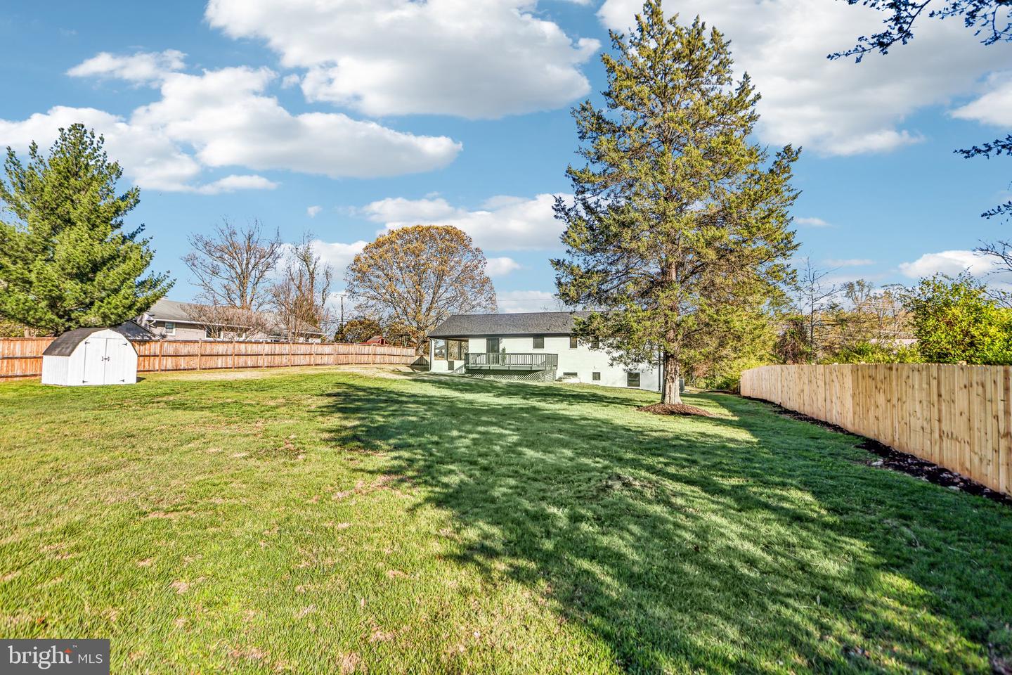 5302 OLD MILL RD, ALEXANDRIA, Virginia 22309, 4 Bedrooms Bedrooms, ,3 BathroomsBathrooms,Residential,For sale,5302 OLD MILL RD,VAFX2256114 MLS # VAFX2256114