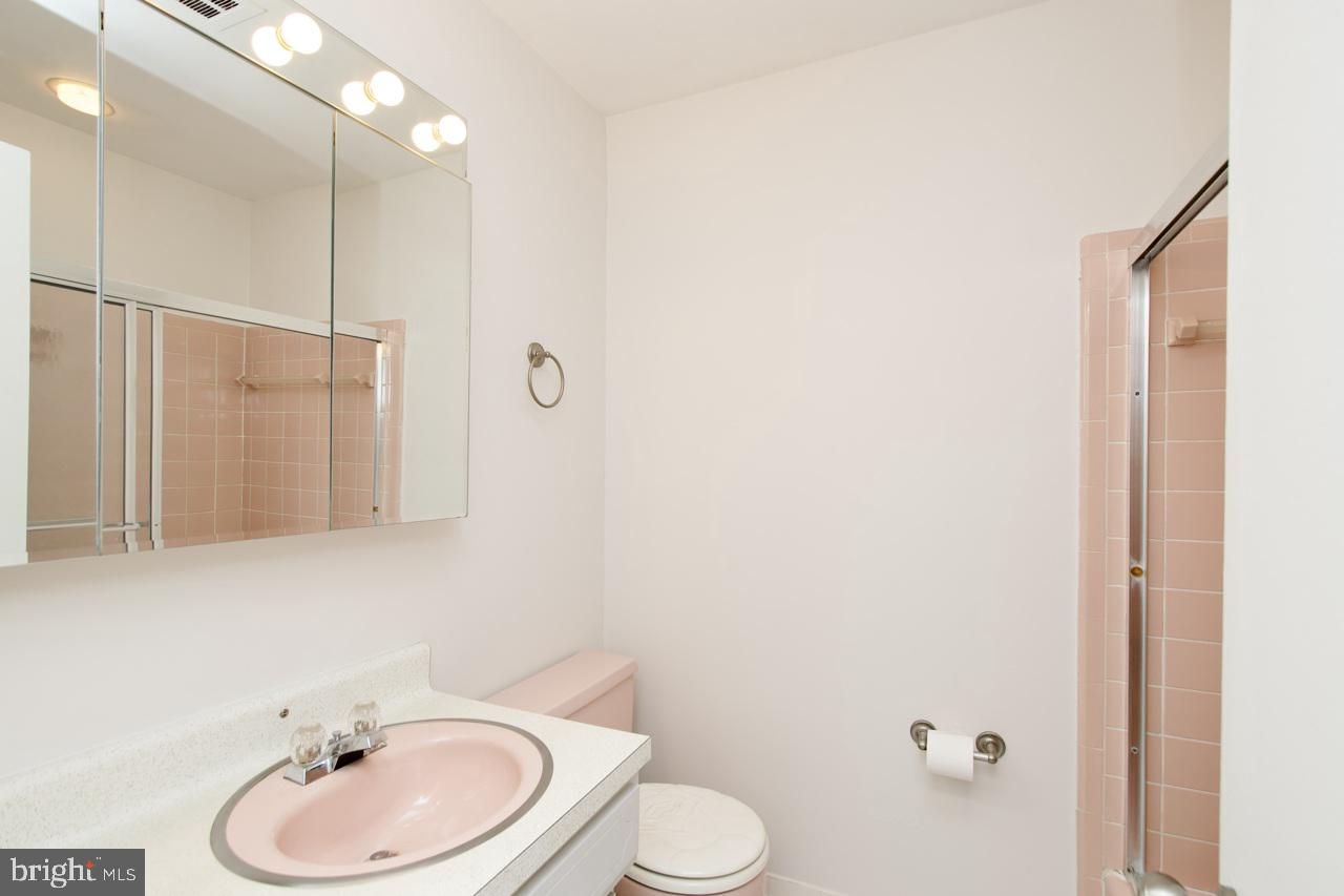 6436 NORTHANNA DR, SPRINGFIELD, Virginia 22150, 4 Bedrooms Bedrooms, ,2 BathroomsBathrooms,Residential,For sale,6436 NORTHANNA DR,VAFX2256122 MLS # VAFX2256122