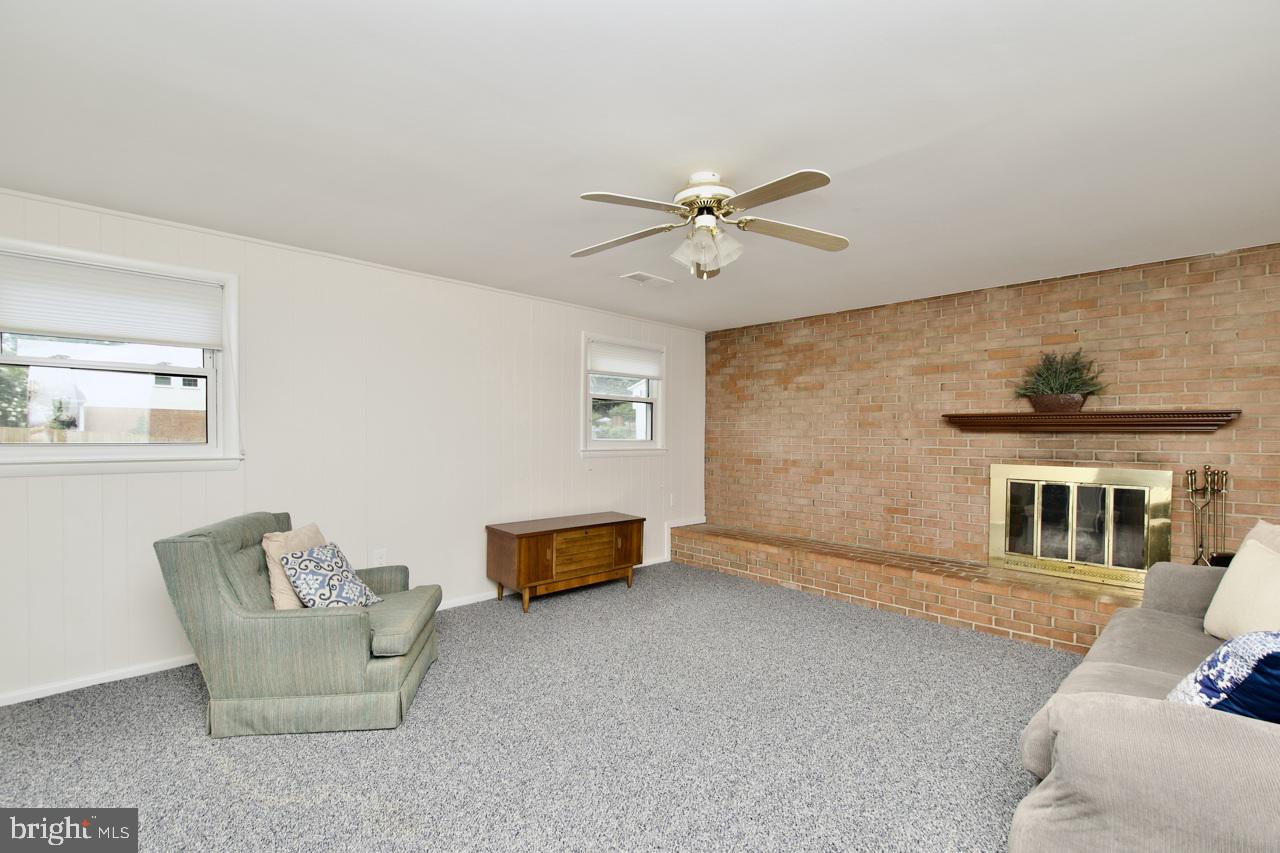6436 NORTHANNA DR, SPRINGFIELD, Virginia 22150, 4 Bedrooms Bedrooms, ,2 BathroomsBathrooms,Residential,For sale,6436 NORTHANNA DR,VAFX2256122 MLS # VAFX2256122