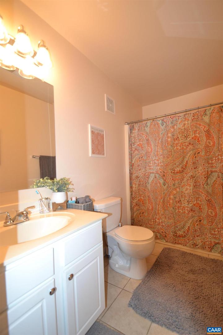 1606 MONTICELLO AVE #G, CHARLOTTESVILLE, Virginia 22902, 2 Bedrooms Bedrooms, ,2 BathroomsBathrooms,Residential,For sale,1606 MONTICELLO AVE #G,666859 MLS # 666859