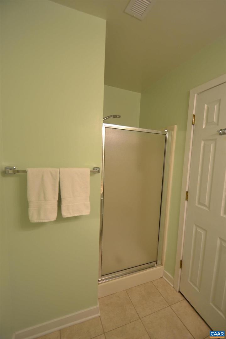 1606 MONTICELLO AVE #G, CHARLOTTESVILLE, Virginia 22902, 2 Bedrooms Bedrooms, ,2 BathroomsBathrooms,Residential,For sale,1606 MONTICELLO AVE #G,666859 MLS # 666859