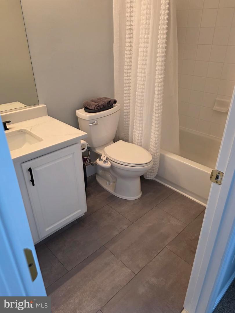 13541 PIEDMONT VISTA DR, HAYMARKET, Virginia 20169, 4 Bedrooms Bedrooms, ,4 BathroomsBathrooms,Residential,For sale,13541 PIEDMONT VISTA DR,VAPW2099492 MLS # VAPW2099492