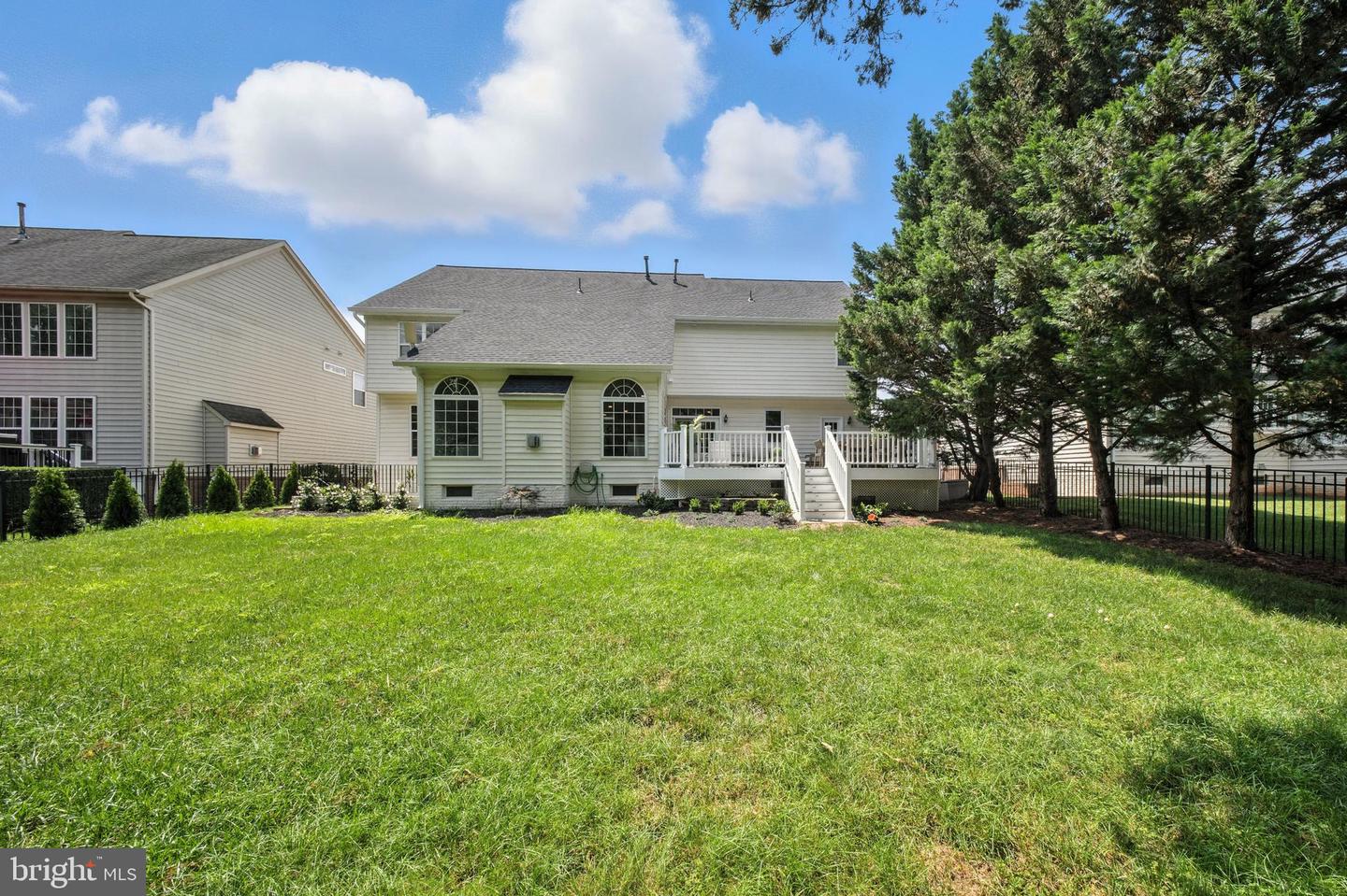 13541 PIEDMONT VISTA DR, HAYMARKET, Virginia 20169, 4 Bedrooms Bedrooms, ,4 BathroomsBathrooms,Residential,For sale,13541 PIEDMONT VISTA DR,VAPW2099492 MLS # VAPW2099492