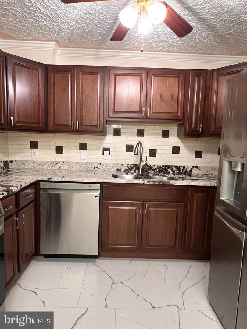 14822 DANVILLE RD, WOODBRIDGE, Virginia 22193, 5 Bedrooms Bedrooms, ,2 BathroomsBathrooms,Residential,For sale,14822 DANVILLE RD,VAPW2099496 MLS # VAPW2099496