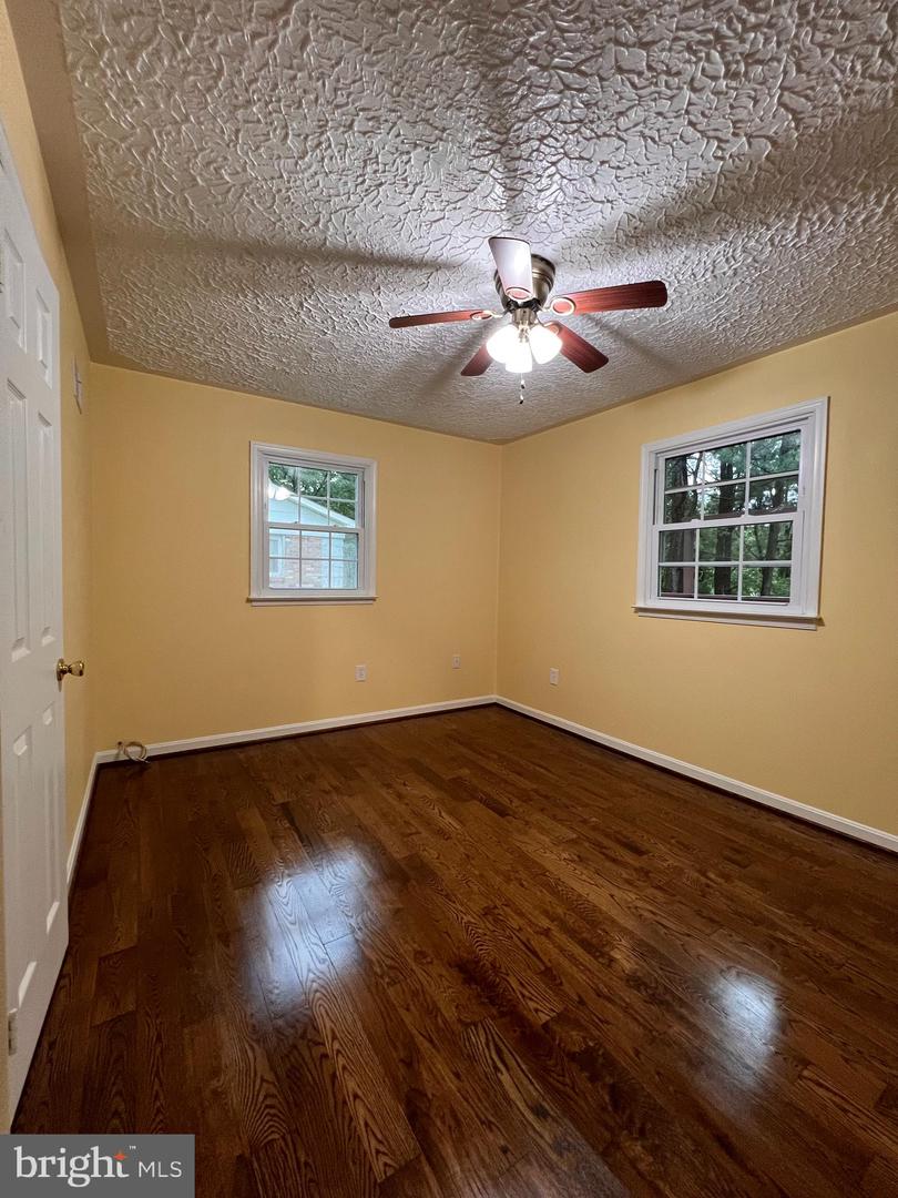 14822 DANVILLE RD, WOODBRIDGE, Virginia 22193, 5 Bedrooms Bedrooms, ,2 BathroomsBathrooms,Residential,For sale,14822 DANVILLE RD,VAPW2099496 MLS # VAPW2099496