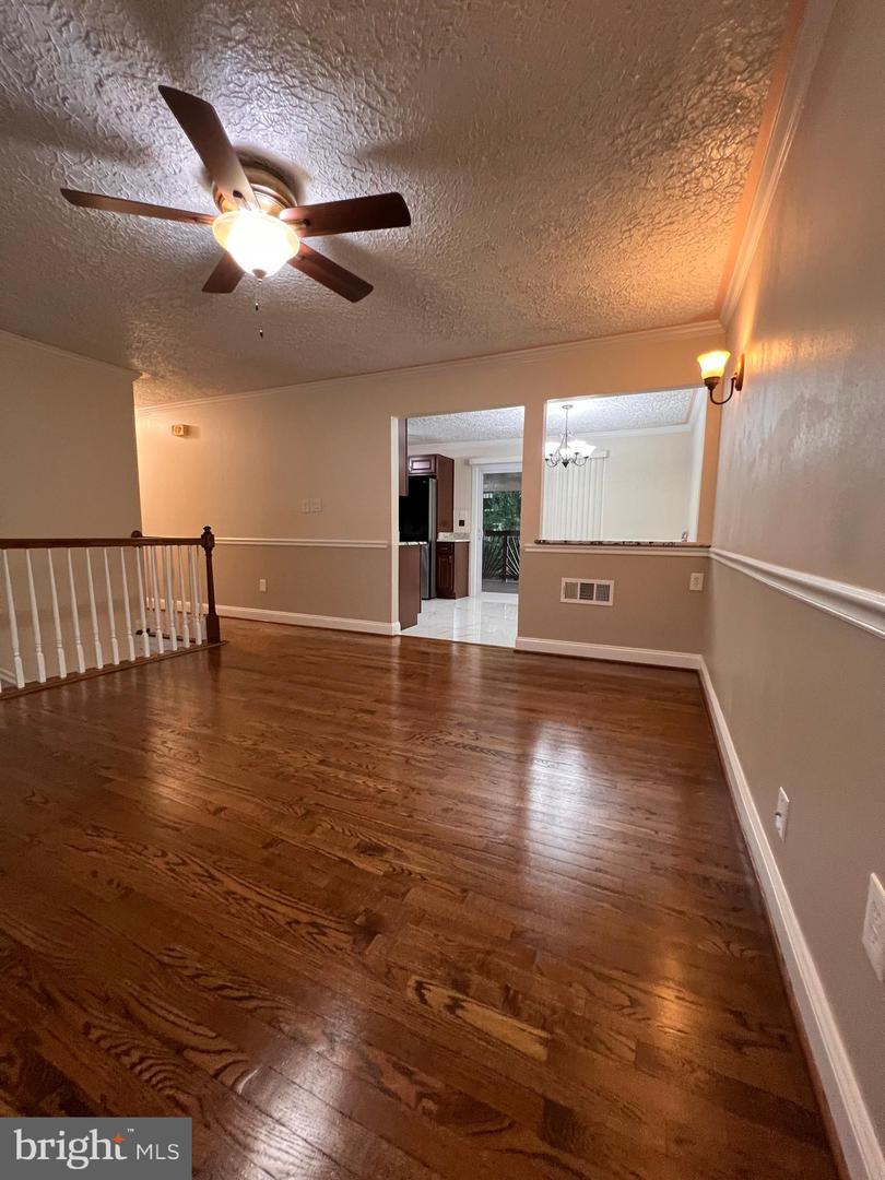 14822 DANVILLE RD, WOODBRIDGE, Virginia 22193, 5 Bedrooms Bedrooms, ,2 BathroomsBathrooms,Residential,For sale,14822 DANVILLE RD,VAPW2099496 MLS # VAPW2099496