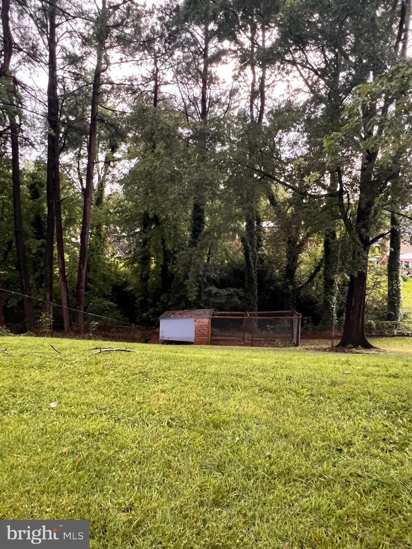 14822 DANVILLE RD, WOODBRIDGE, Virginia 22193, 5 Bedrooms Bedrooms, ,2 BathroomsBathrooms,Residential,For sale,14822 DANVILLE RD,VAPW2099496 MLS # VAPW2099496