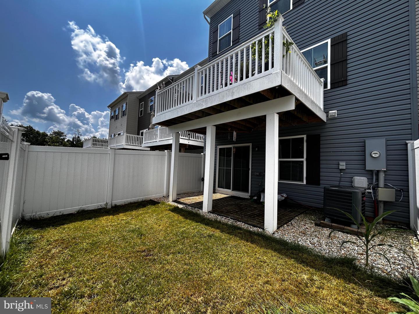 147 BURKWOOD TER, LAKE FREDERICK, Virginia 22630, 3 Bedrooms Bedrooms, ,3 BathroomsBathrooms,Residential,For sale,147 BURKWOOD TER,VAFV2035508 MLS # VAFV2035508