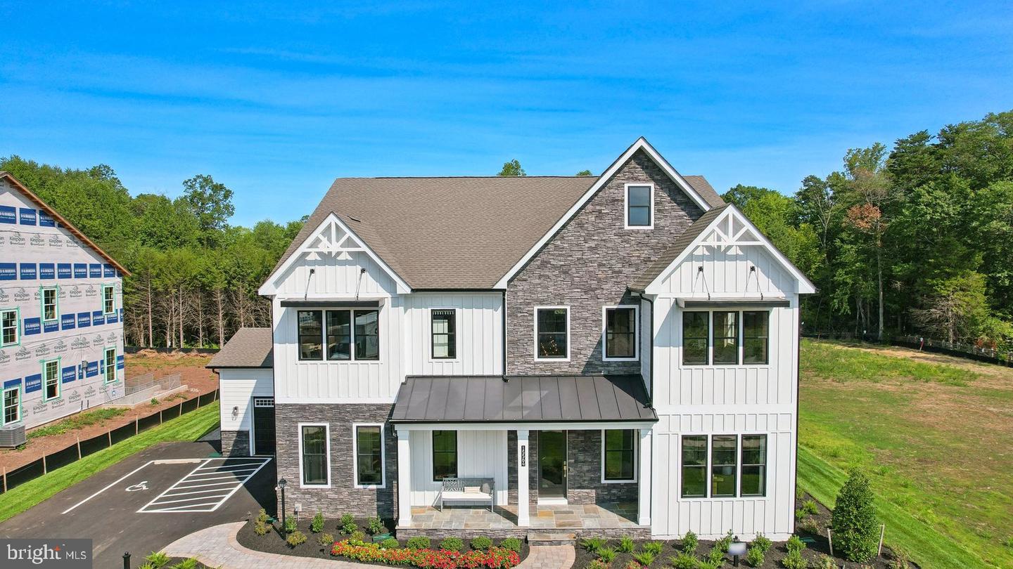 15564 CLOVERLAND LN, HAYMARKET, Virginia 20169, 6 Bedrooms Bedrooms, ,6 BathroomsBathrooms,Residential,For sale,15564 CLOVERLAND LN,VAPW2099540 MLS # VAPW2099540