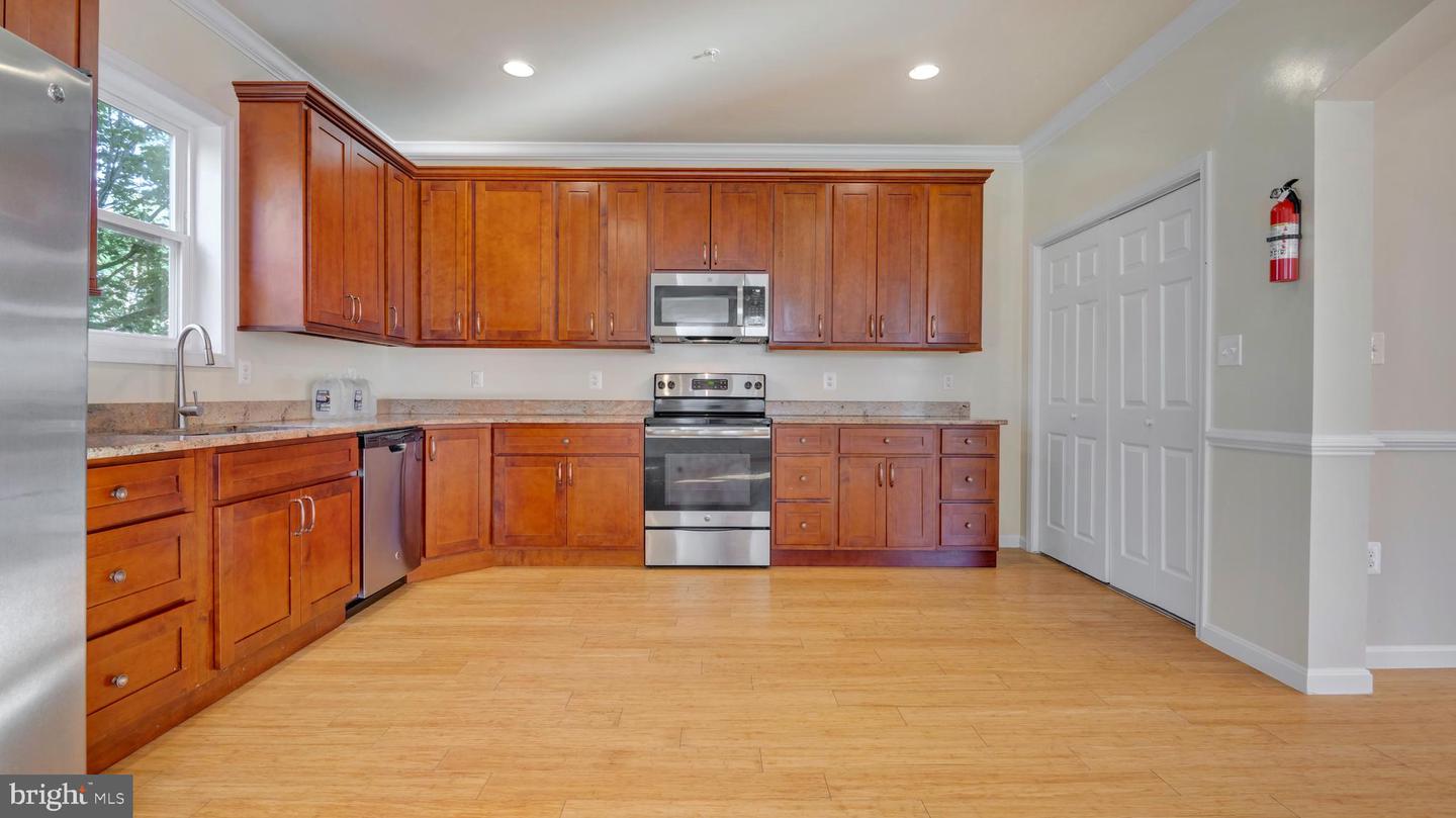 1337 MAPLE VIEW PL SE, WASHINGTON, District Of Columbia 20020, 3 Bedrooms Bedrooms, ,2 BathroomsBathrooms,Residential,For sale,1337 MAPLE VIEW PL SE,DCDC2210998 MLS # DCDC2210998