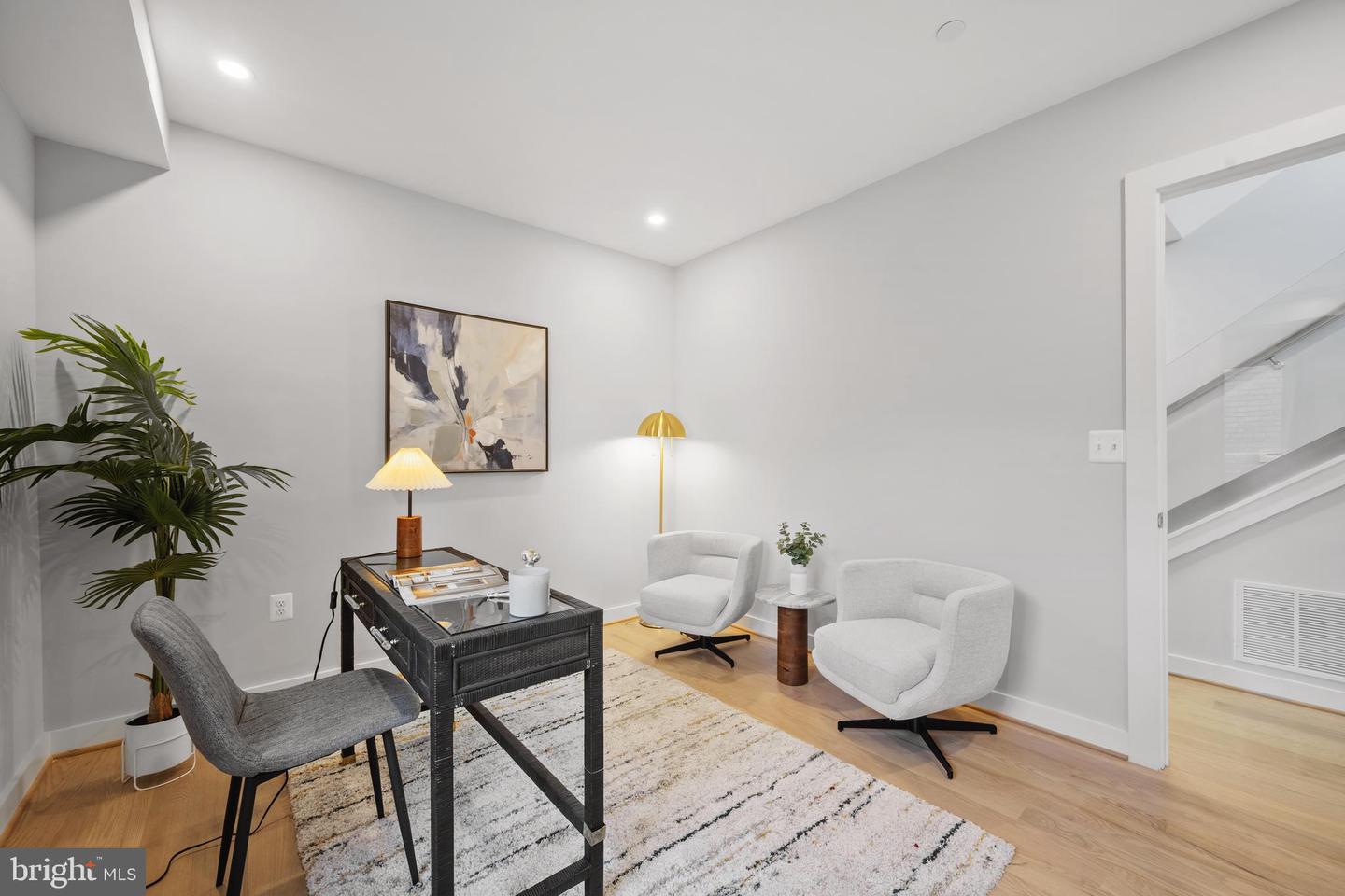 424 MISSOURI AVE NW #4, WASHINGTON, District Of Columbia 20011, 3 Bedrooms Bedrooms, ,2 BathroomsBathrooms,Residential,For sale,424 MISSOURI AVE NW #4,DCDC2211024 MLS # DCDC2211024