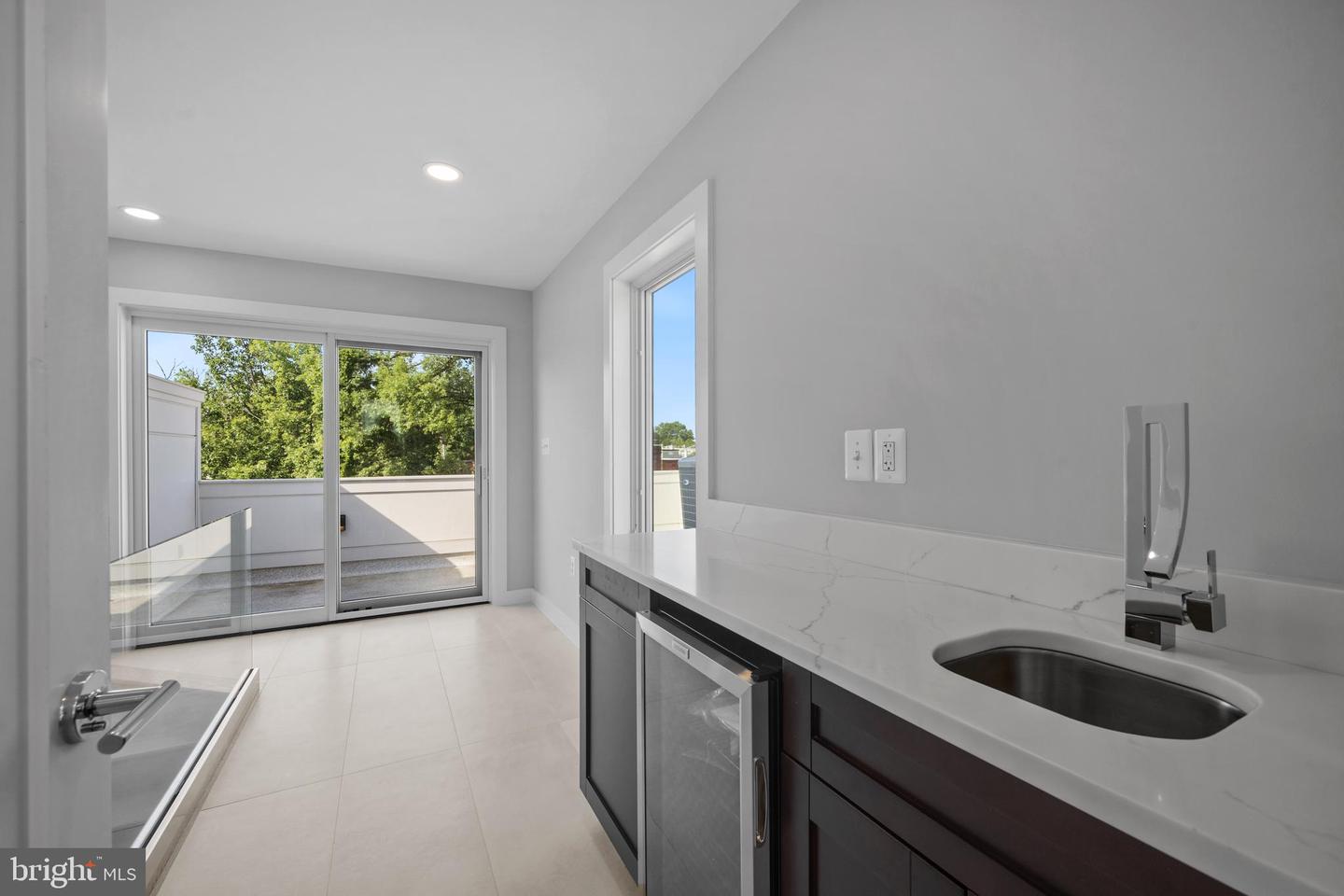 424 MISSOURI AVE NW #4, WASHINGTON, District Of Columbia 20011, 3 Bedrooms Bedrooms, ,2 BathroomsBathrooms,Residential,For sale,424 MISSOURI AVE NW #4,DCDC2211024 MLS # DCDC2211024