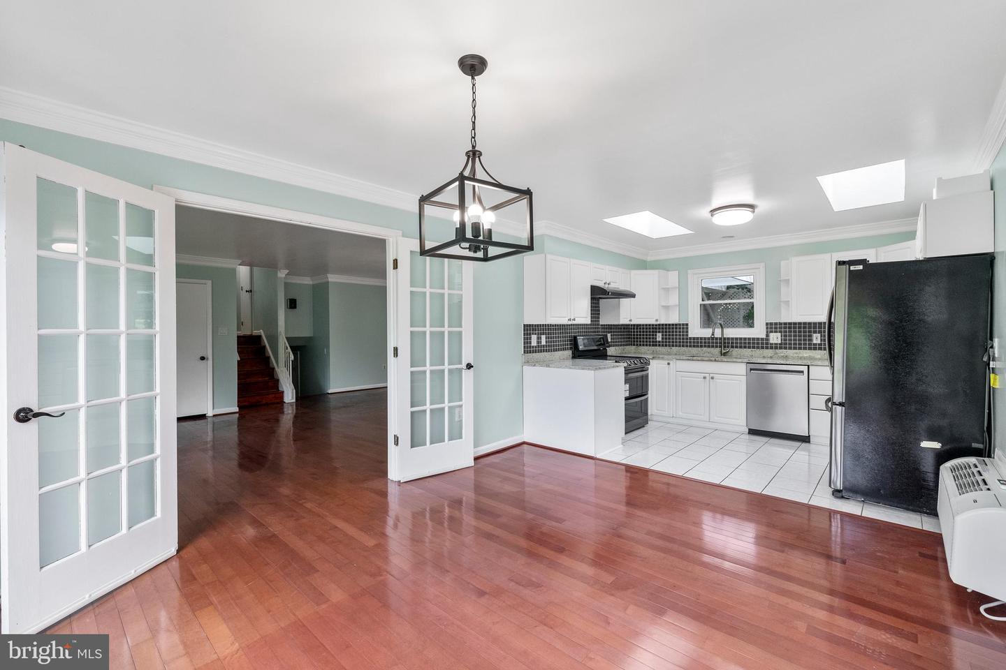 5725 HABERSHAM WAY, ALEXANDRIA, Virginia 22310, 4 Bedrooms Bedrooms, ,3 BathroomsBathrooms,Residential,For sale,5725 HABERSHAM WAY,VAFX2256296 MLS # VAFX2256296
