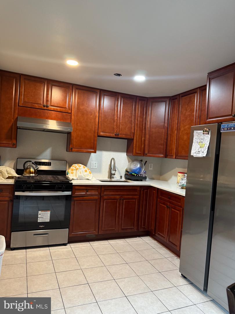 13220 POENER PL, HERNDON, Virginia 20170, 2 Bedrooms Bedrooms, ,1 BathroomBathrooms,Residential,For sale,13220 POENER PL,VAFX2256308 MLS # VAFX2256308