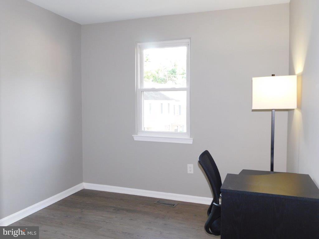 1220 THOMAS JEFFERSON PL, FREDERICKSBURG, Virginia 22405, 3 Bedrooms Bedrooms, ,1 BathroomBathrooms,Residential,For sale,1220 THOMAS JEFFERSON PL,VAST2040950 MLS # VAST2040950