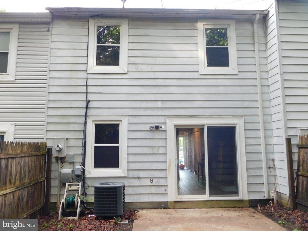 1220 THOMAS JEFFERSON PL, FREDERICKSBURG, Virginia 22405, 3 Bedrooms Bedrooms, ,1 BathroomBathrooms,Residential,For sale,1220 THOMAS JEFFERSON PL,VAST2040950 MLS # VAST2040950