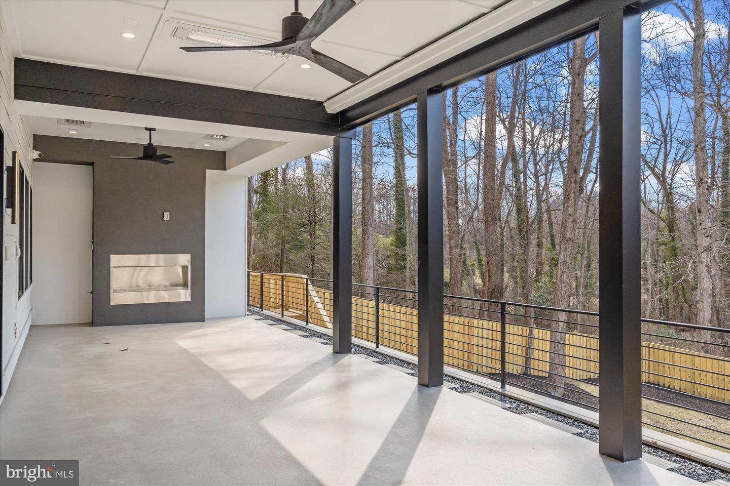 1428 WAGGAMAN CIR, MCLEAN, Virginia 22101, 6 Bedrooms Bedrooms, ,6 BathroomsBathrooms,Residential,For sale,1428 WAGGAMAN CIR,VAFX2256324 MLS # VAFX2256324