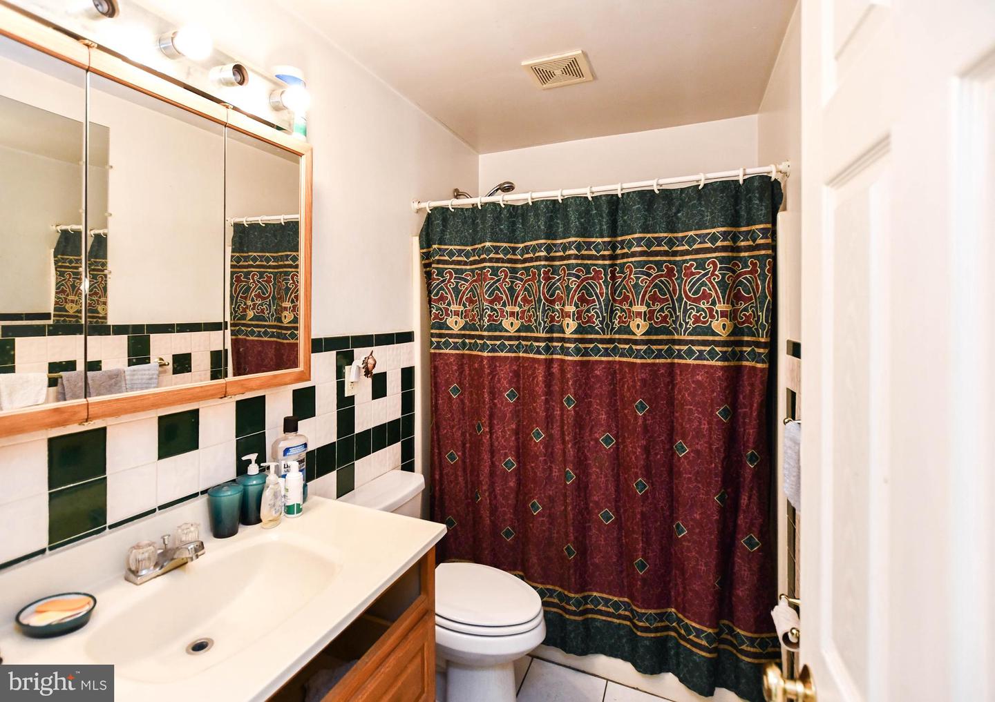 5410 CENTRAL AVE SE, WASHINGTON, District Of Columbia 20019, 3 Bedrooms Bedrooms, ,3 BathroomsBathrooms,Residential,For sale,5410 CENTRAL AVE SE,DCDC2211046 MLS # DCDC2211046