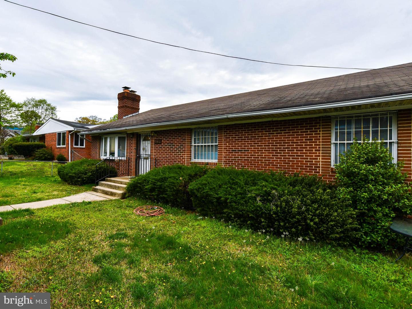 5410 CENTRAL AVE SE, WASHINGTON, District Of Columbia 20019, 3 Bedrooms Bedrooms, ,3 BathroomsBathrooms,Residential,For sale,5410 CENTRAL AVE SE,DCDC2211046 MLS # DCDC2211046