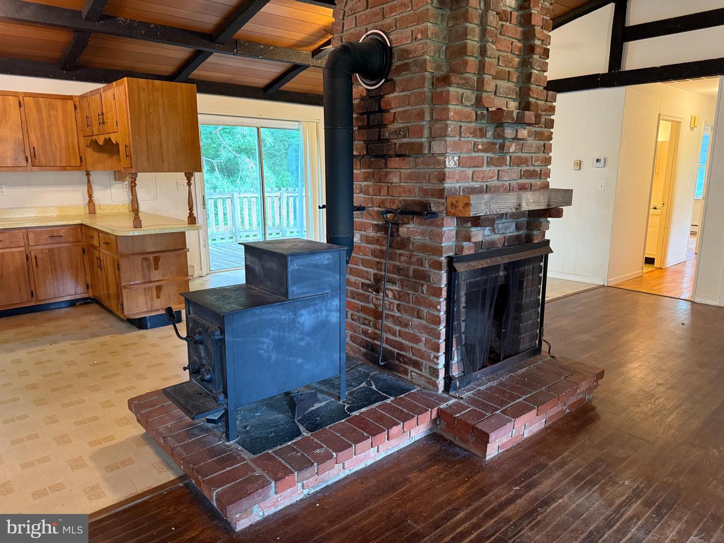 15390 JAMES MADISON PKWY, KING GEORGE, Virginia 22485, 3 Bedrooms Bedrooms, ,2 BathroomsBathrooms,Residential,For sale,15390 JAMES MADISON PKWY,VAKG2006728 MLS # VAKG2006728