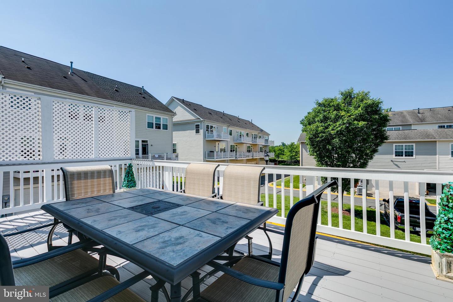 43698 CHICACOAN CREEK SQ, LEESBURG, Virginia 20176, 5 Bedrooms Bedrooms, ,3 BathroomsBathrooms,Residential,For sale,43698 CHICACOAN CREEK SQ,VALO2102598 MLS # VALO2102598