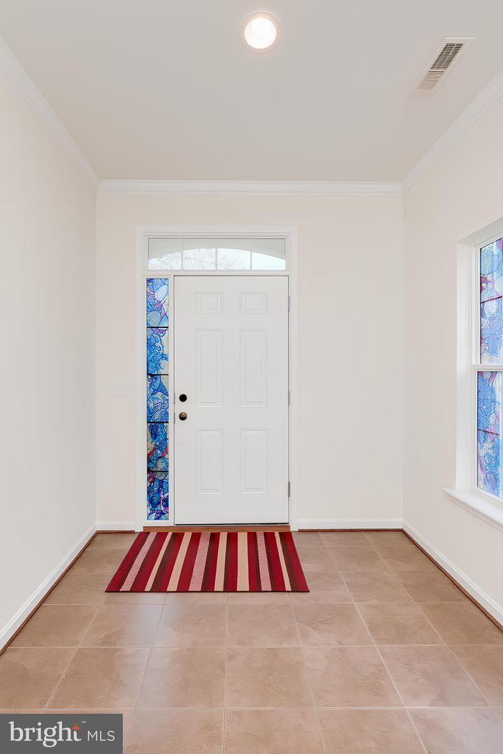 43698 CHICACOAN CREEK SQ, LEESBURG, Virginia 20176, 5 Bedrooms Bedrooms, ,3 BathroomsBathrooms,Residential,For sale,43698 CHICACOAN CREEK SQ,VALO2102598 MLS # VALO2102598