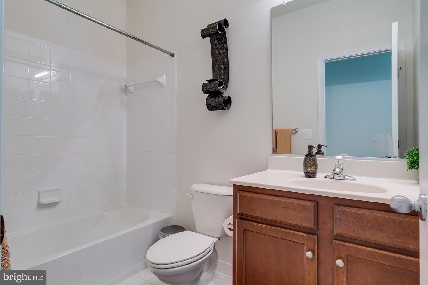 43698 CHICACOAN CREEK SQ, LEESBURG, Virginia 20176, 5 Bedrooms Bedrooms, ,3 BathroomsBathrooms,Residential,For sale,43698 CHICACOAN CREEK SQ,VALO2102598 MLS # VALO2102598
