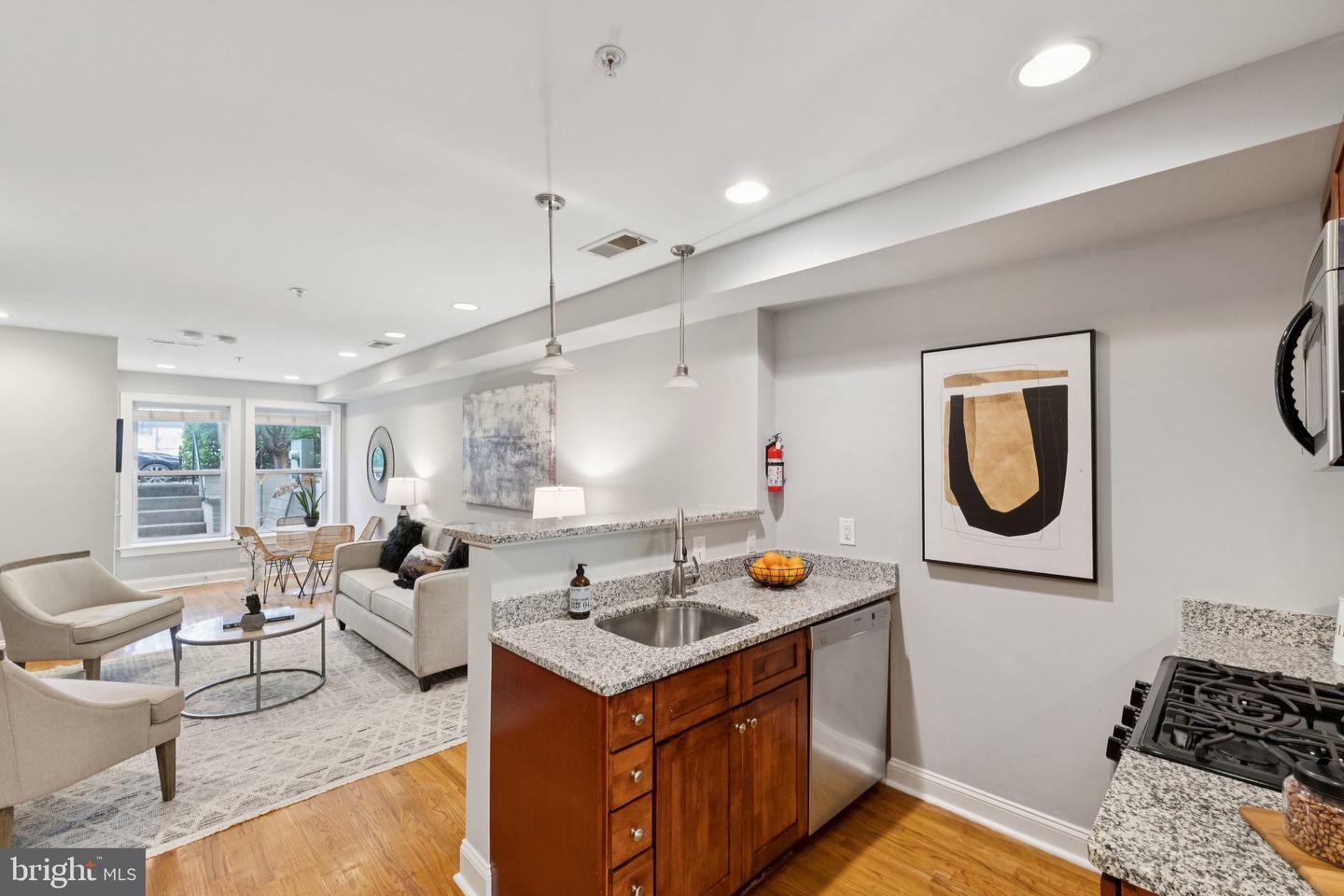 2212 11TH ST NW #1, WASHINGTON, District Of Columbia 20001, 1 Bedroom Bedrooms, ,1 BathroomBathrooms,Residential,For sale,2212 11TH ST NW #1,DCDC2211068 MLS # DCDC2211068