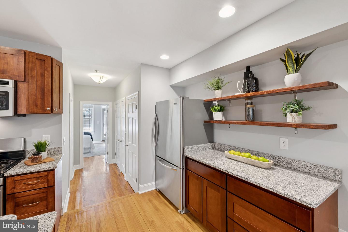 2212 11TH ST NW #1, WASHINGTON, District Of Columbia 20001, 1 Bedroom Bedrooms, ,1 BathroomBathrooms,Residential,For sale,2212 11TH ST NW #1,DCDC2211068 MLS # DCDC2211068
