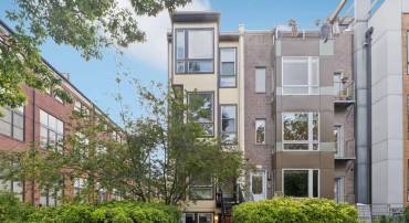 2212 11TH ST NW #1, WASHINGTON, District Of Columbia 20001, 1 Bedroom Bedrooms, ,1 BathroomBathrooms,Residential,For sale,2212 11TH ST NW #1,DCDC2211068 MLS # DCDC2211068