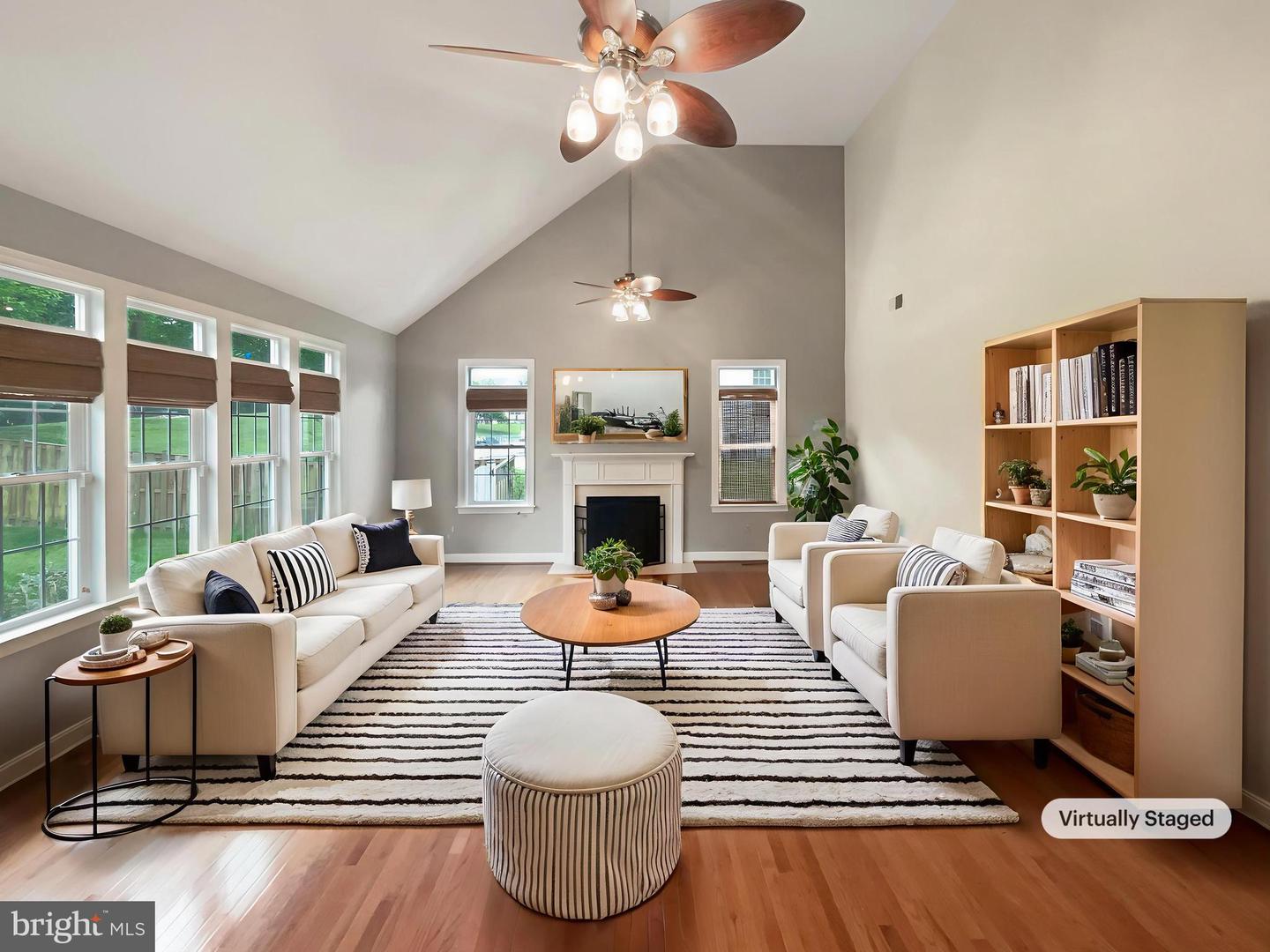 18550 KERILL RD, TRIANGLE, Virginia 22172, 4 Bedrooms Bedrooms, ,4 BathroomsBathrooms,Residential,For sale,18550 KERILL RD,VAPW2099584 MLS # VAPW2099584