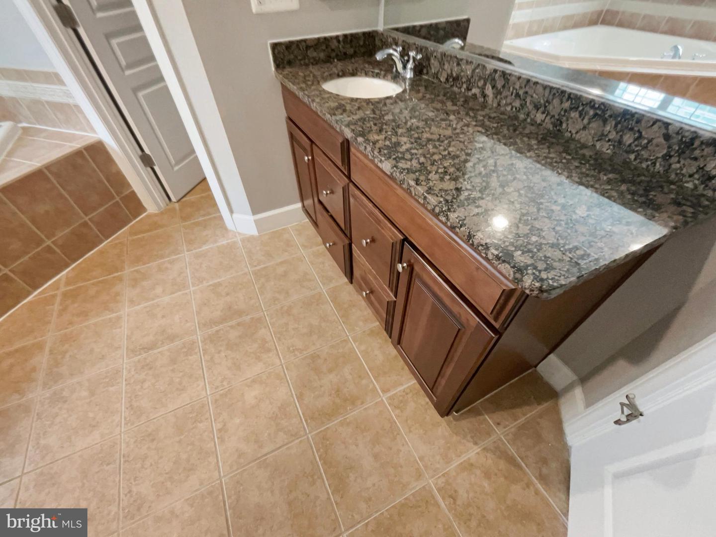 18550 KERILL RD, TRIANGLE, Virginia 22172, 4 Bedrooms Bedrooms, ,4 BathroomsBathrooms,Residential,For sale,18550 KERILL RD,VAPW2099584 MLS # VAPW2099584