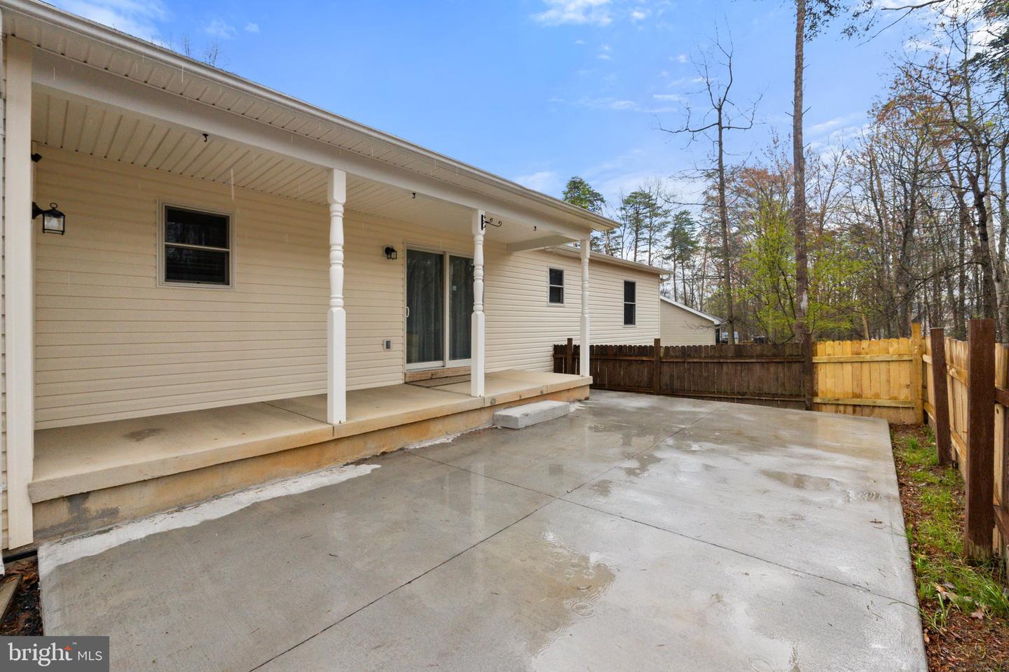 100 WOODLANDS LN, CROSS JUNCTION, Virginia 22625, 3 Bedrooms Bedrooms, ,2 BathroomsBathrooms,Residential,For sale,100 WOODLANDS LN,VAFV2035524 MLS # VAFV2035524