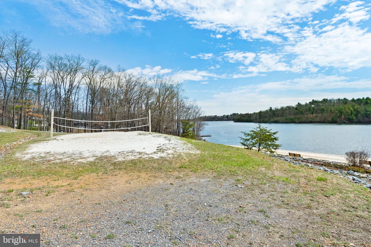 100 WOODLANDS LN, CROSS JUNCTION, Virginia 22625, 3 Bedrooms Bedrooms, ,2 BathroomsBathrooms,Residential,For sale,100 WOODLANDS LN,VAFV2035524 MLS # VAFV2035524