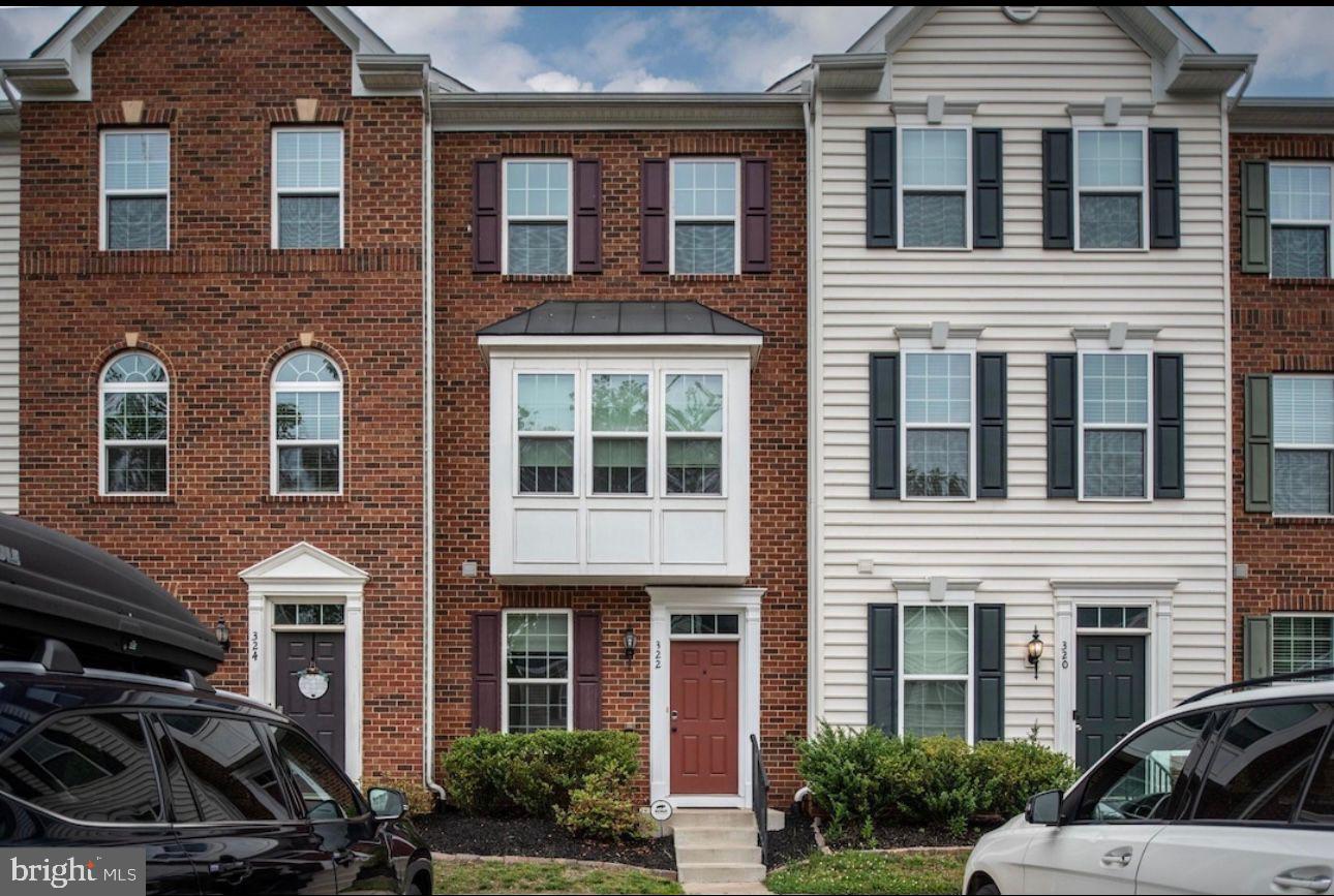 322 ROLLING VALLEY DR, FREDERICKSBURG, Virginia 22405, 3 Bedrooms Bedrooms, ,3 BathroomsBathrooms,Residential,For sale,322 ROLLING VALLEY DR,VAST2040966 MLS # VAST2040966