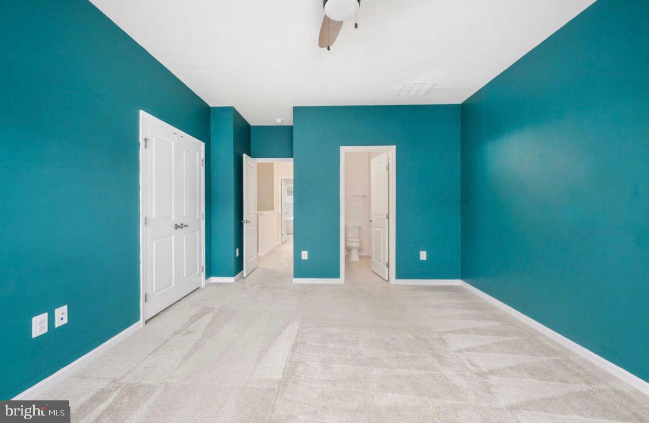 322 ROLLING VALLEY DR, FREDERICKSBURG, Virginia 22405, 3 Bedrooms Bedrooms, ,3 BathroomsBathrooms,Residential,For sale,322 ROLLING VALLEY DR,VAST2040966 MLS # VAST2040966