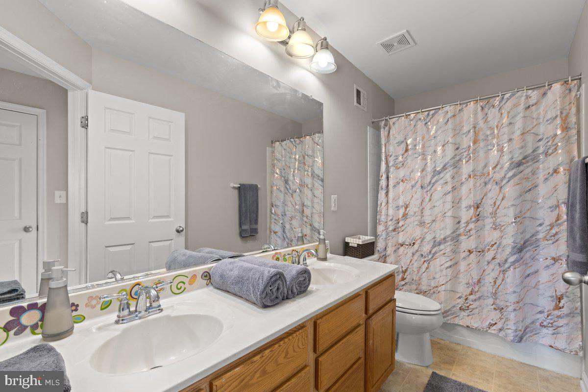 14006 BELLE AVE, CULPEPER, Virginia 22701, 4 Bedrooms Bedrooms, ,3 BathroomsBathrooms,Residential,For sale,14006 BELLE AVE,VACU2010158 MLS # VACU2010158